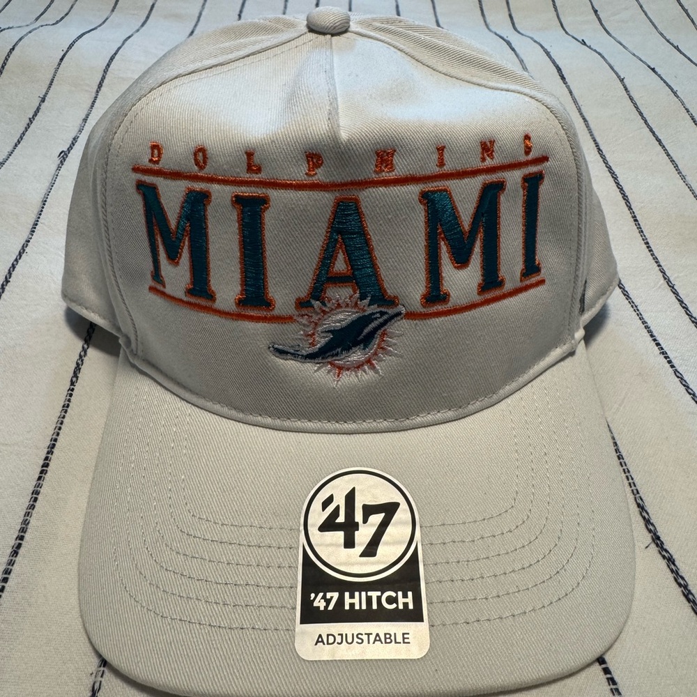 47 Brand Miami Dolphins White Hat